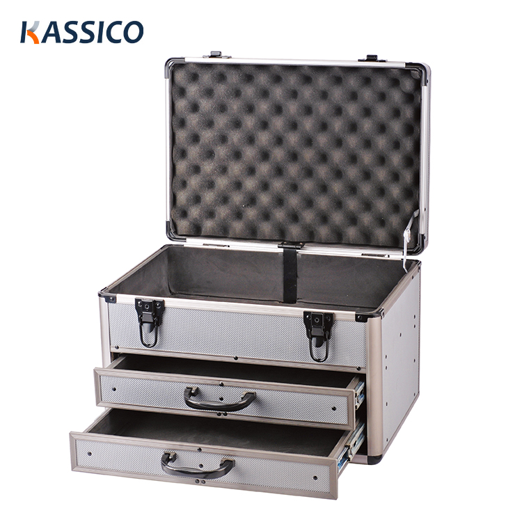 Caixa de ferramentas de metal com gavetas e espuma